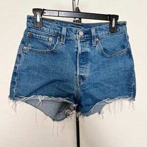 Levi's Women's 501 Original Shorts, Jive Stone, 27 (US 4)
